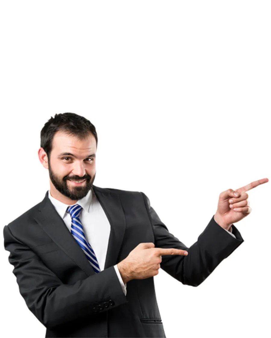 Profesional de TI analizando métricas de rendimiento